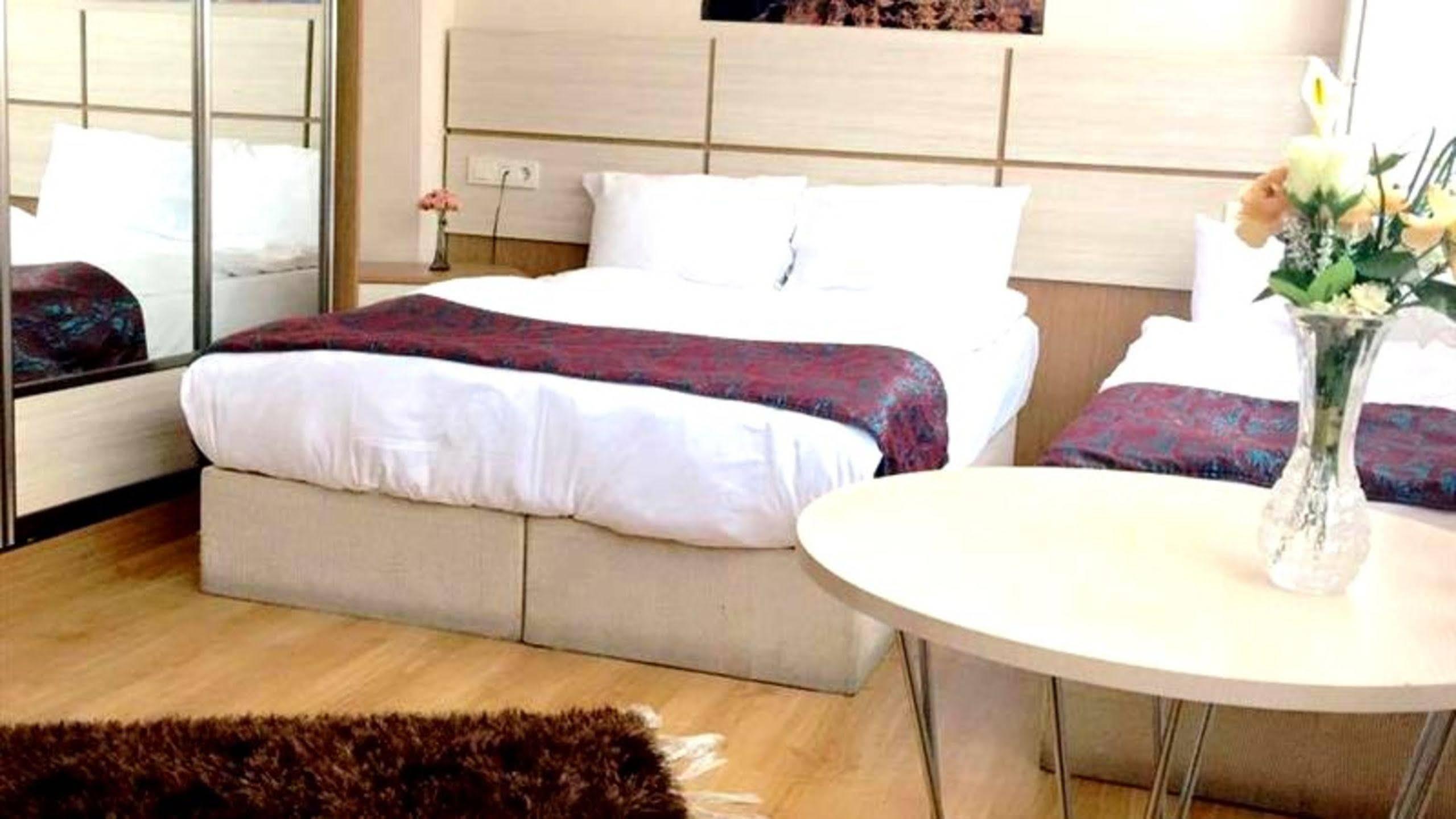 Royal Suites Besiktas Стамбул Екстер'єр фото